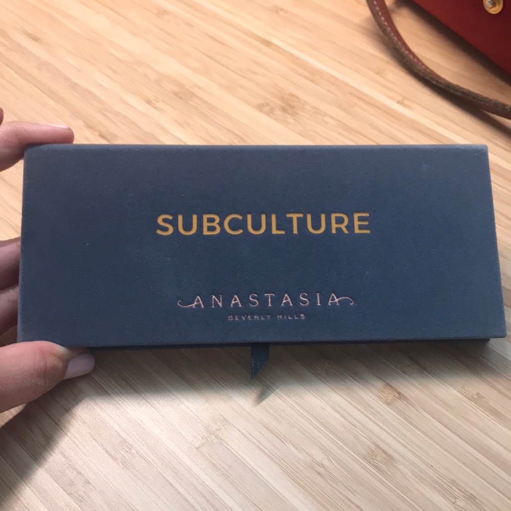 ABH subculture eyeshadow palette